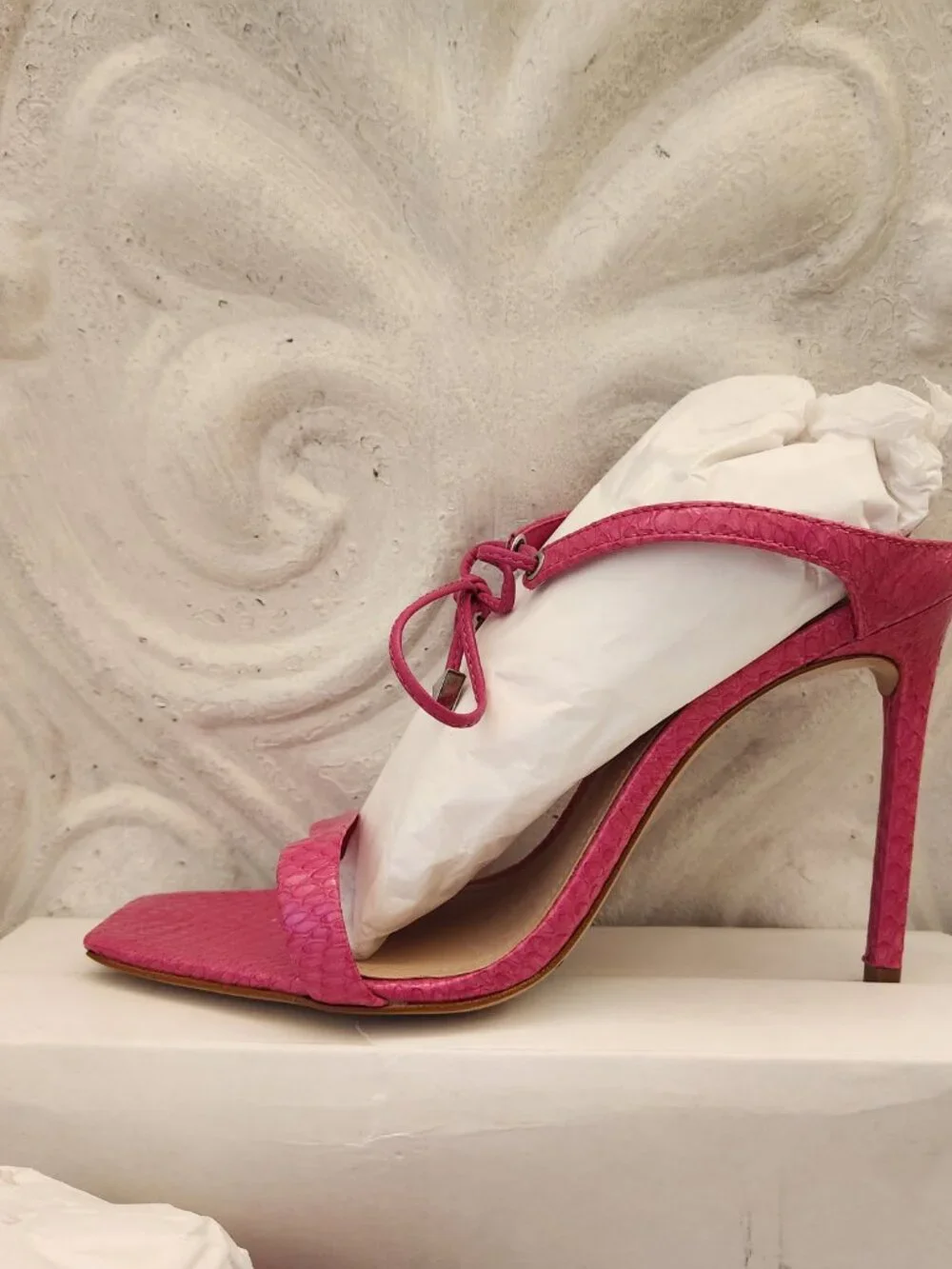 SCHUTZ Women's Mavis Heel Sandals. Leather. Paradise Pink. NIB. Size Various